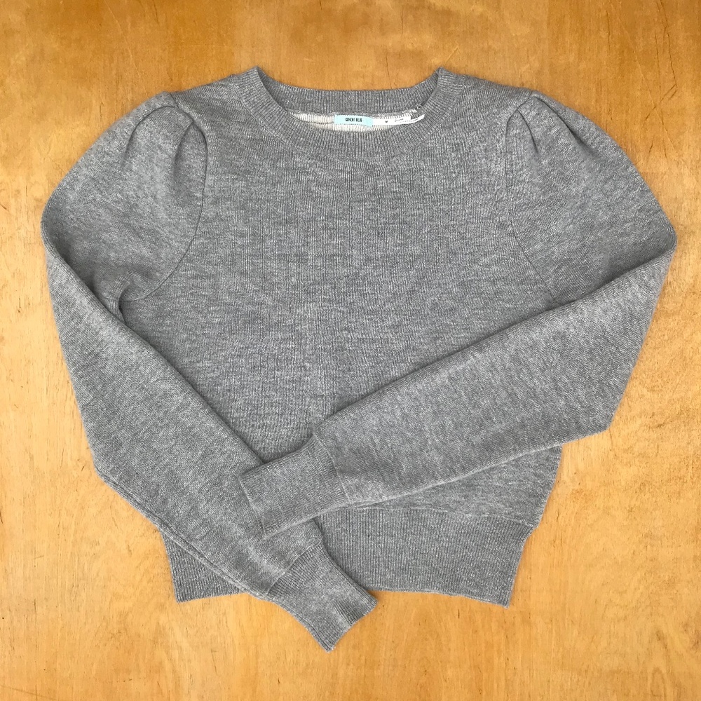 Kimchi Blue Cropped Sweater w/ Princess Sleeves M